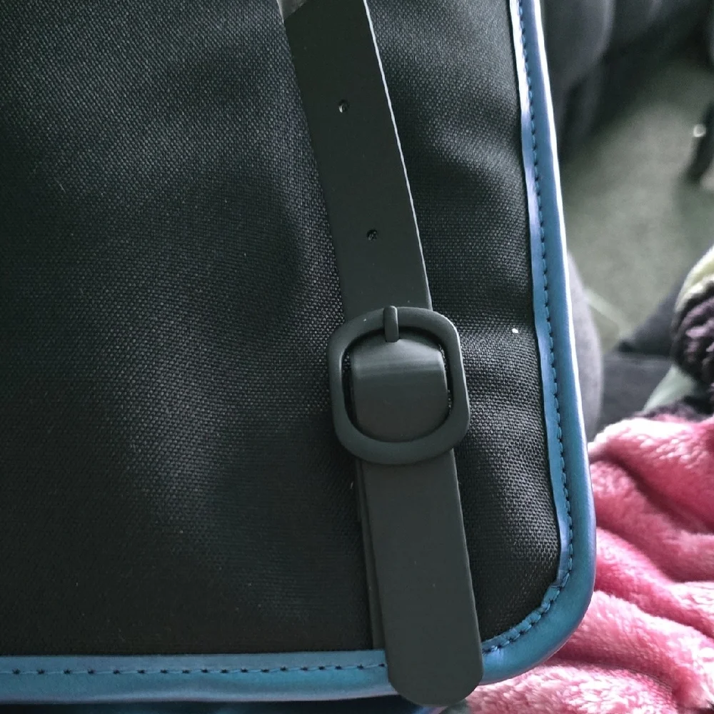 RAINS BRAND Waterproof Backpack NOT Addidas Brand - Picture 5 of 9